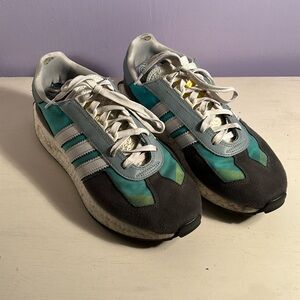 Authentic Adidas Retropy E5 GX9820 Size 11